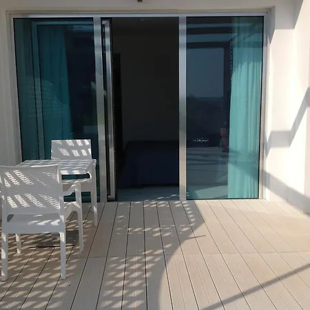 Promenade Bleu