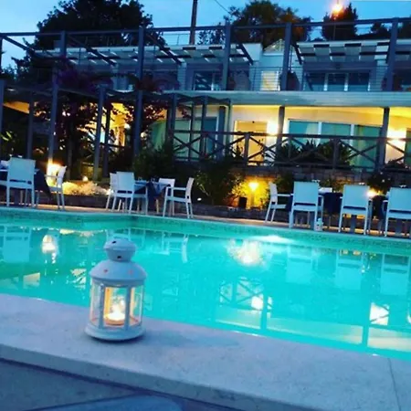Promenade Bleu 4*
